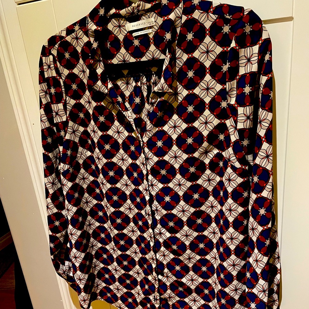 Reserved blouse, EUR 38/UK 10, navy blue & cream.